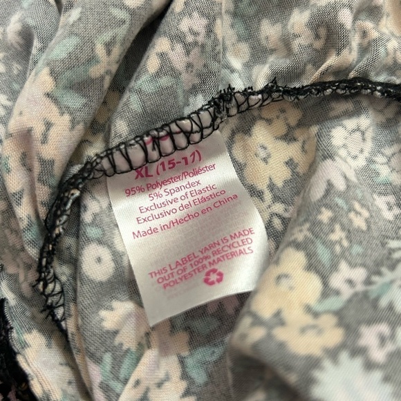 No Boundaries Floral Ruched Junior’s Dress • Used • Size: XL - Picture 4 of 8